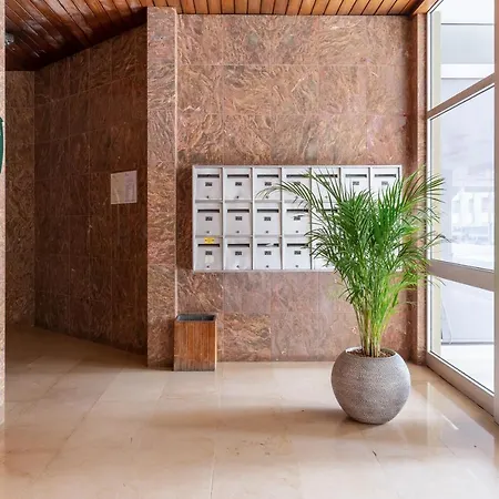 Appartement Spacious & Sunny Flat - Terrace & Garage