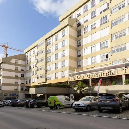 Spacious & Sunny Flat - Terrace & Garage *