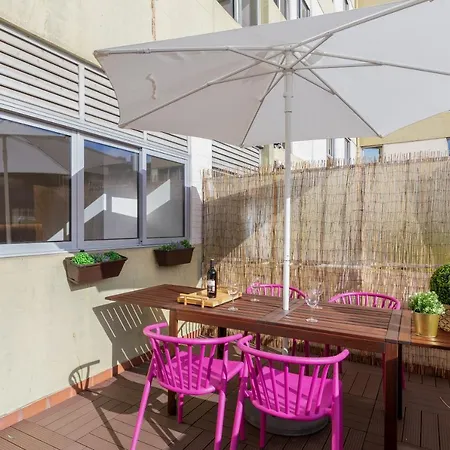 Spacious & Sunny Flat - Terrace & Garage Porto