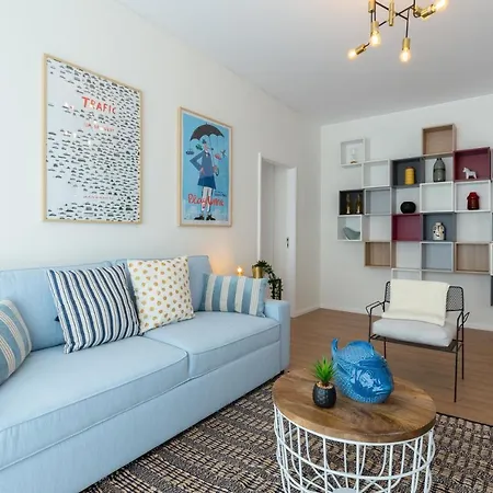 Spacious & Sunny Flat - Terrace & Garage *