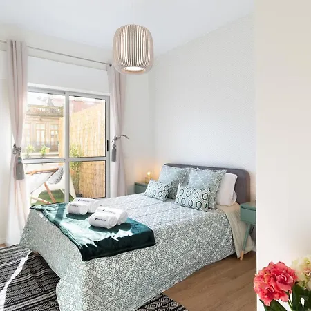 Spacious & Sunny Flat - Terrace & Garage *