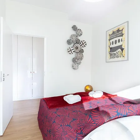 Apartment Spacious & Sunny Flat - Terrace & Garage
